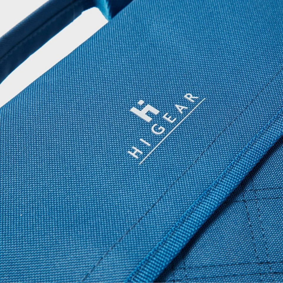 Garda Quilted Picnic Blanket - Image 3